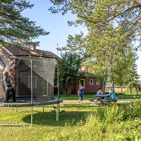 Yllaeksen Yoepuu Vila Äkäslompolo Exterior foto