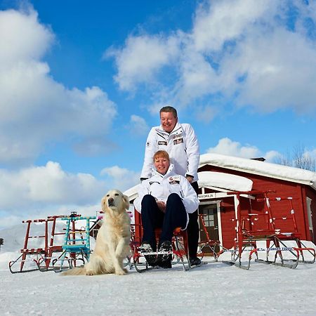 Yllaeksen Yoepuu Vila Äkäslompolo Exterior foto