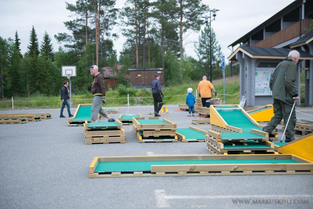 Yllaeksen Yoepuu Vila Äkäslompolo Exterior foto