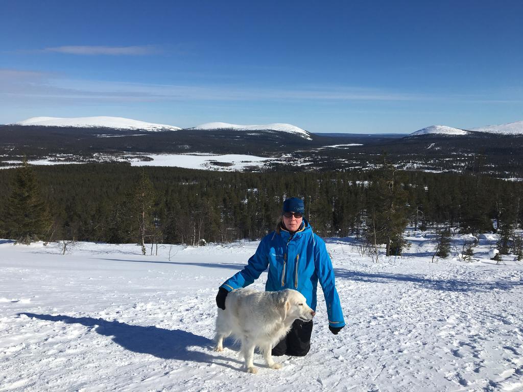 Yllaeksen Yoepuu Vila Äkäslompolo Exterior foto