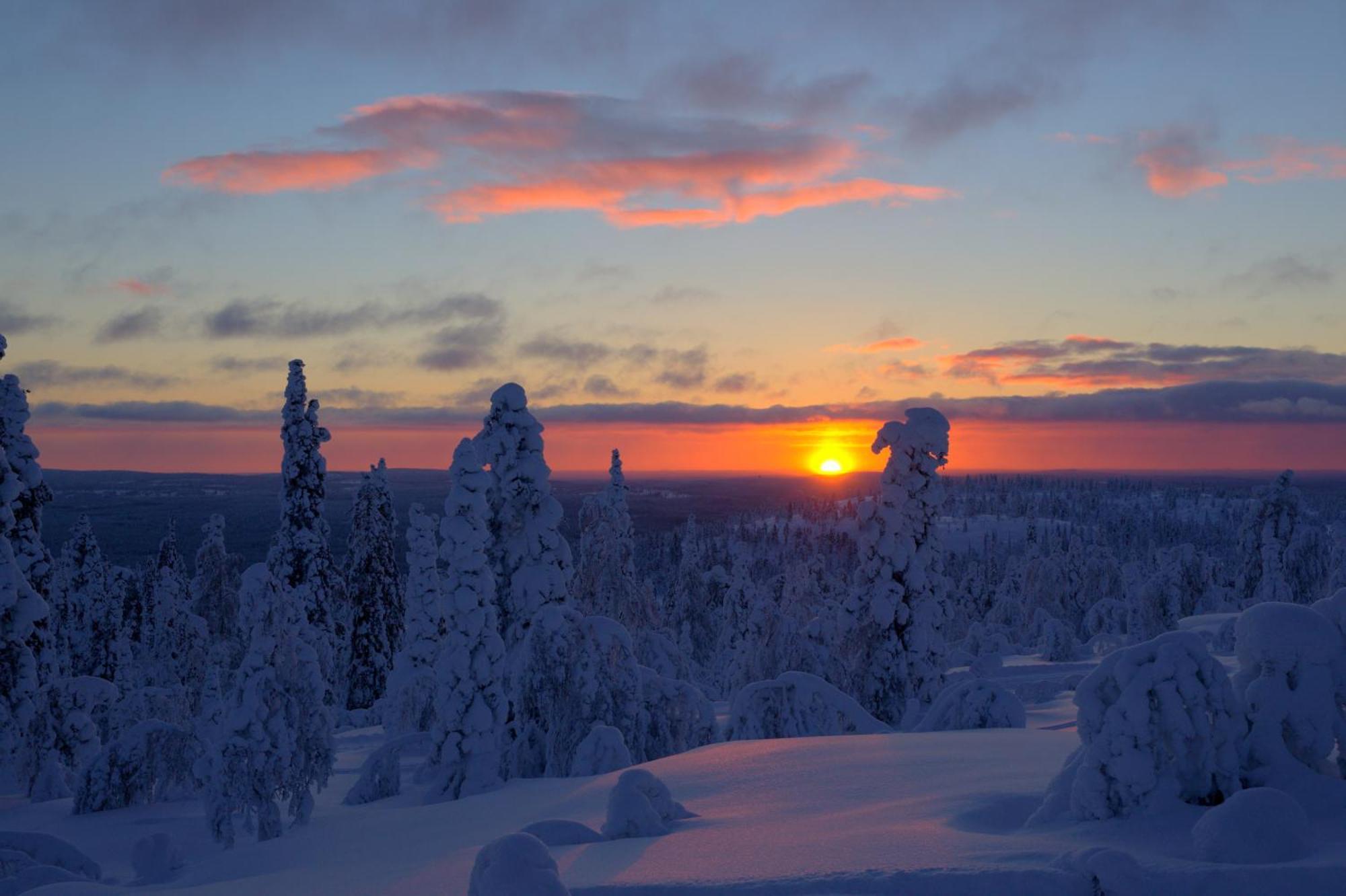 Yllaeksen Yoepuu Vila Äkäslompolo Exterior foto