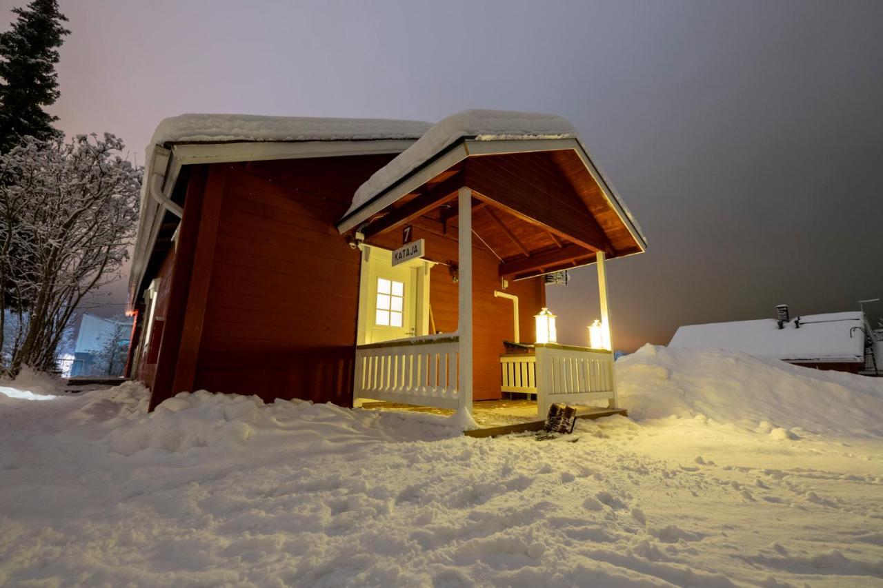 Yllaeksen Yoepuu Vila Äkäslompolo Exterior foto