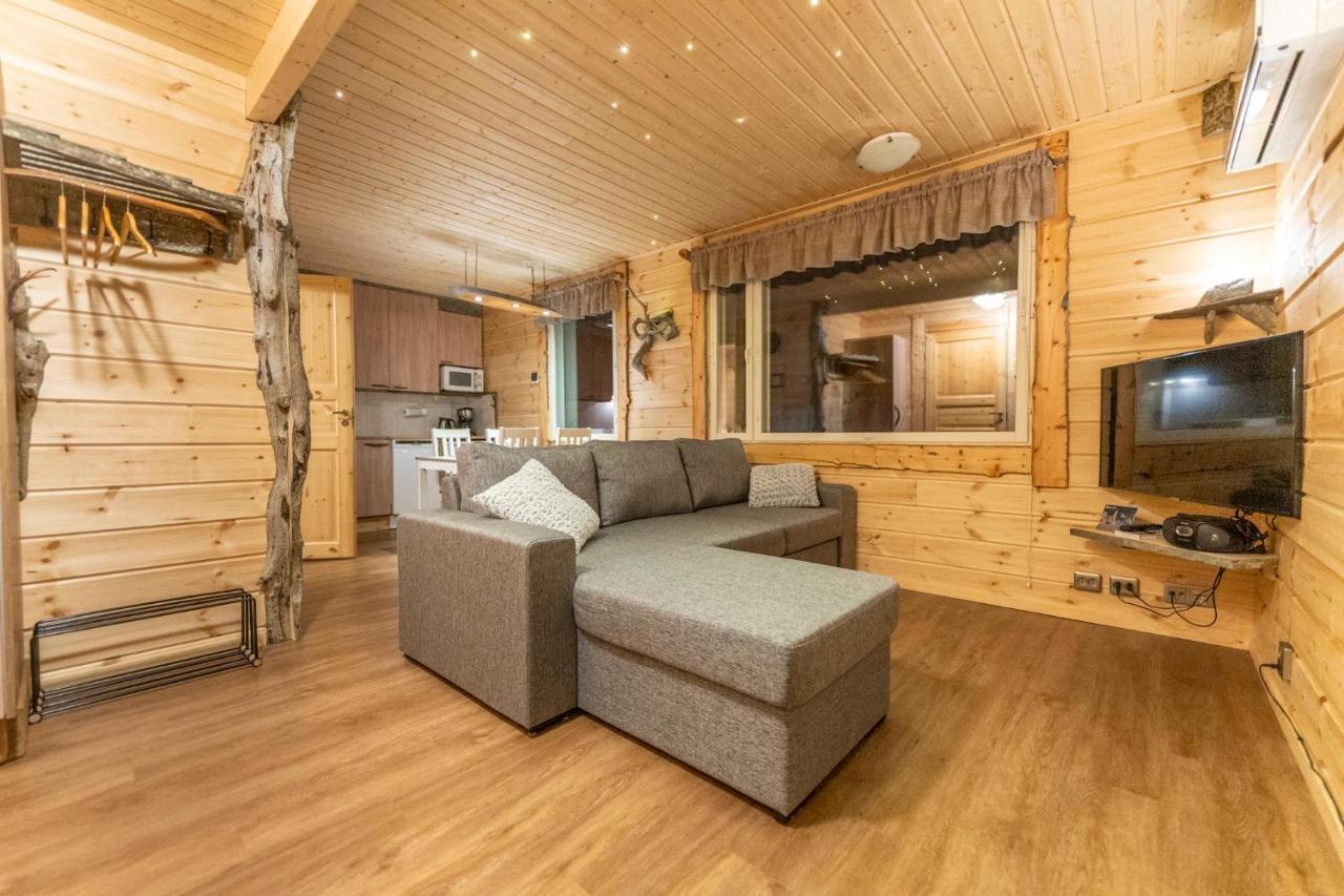 Yllaeksen Yoepuu Vila Äkäslompolo Exterior foto